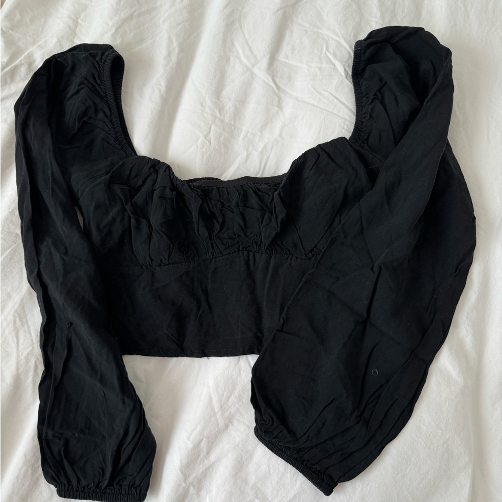 Long sleeve black top